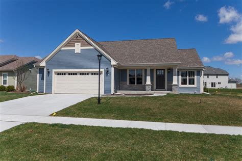 2772 Oakmont Dr East Troy Wi 53120 Redfin