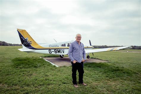 About Jon Hunt Jon Hunt The Flying Reporter