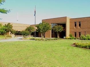 Escuela Secundaria Frank W Cox Frank W Cox High School In Virginia