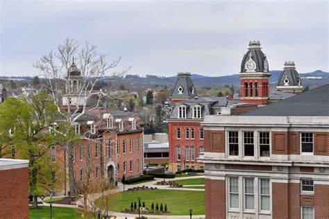 West Virginia University Divisional Campuses Plans To Open For Fall Holds Line On Tuition Fees For 20 21 Year Wvu Today West Virginia University
